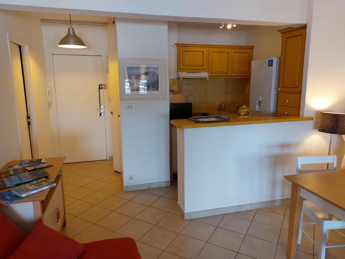 BLEU AZUR Appartement 3 étoiles Hyères Esterno foto